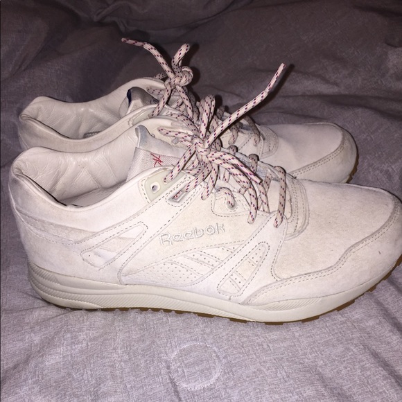 Men’s Reebok’s - Picture 4 of 5